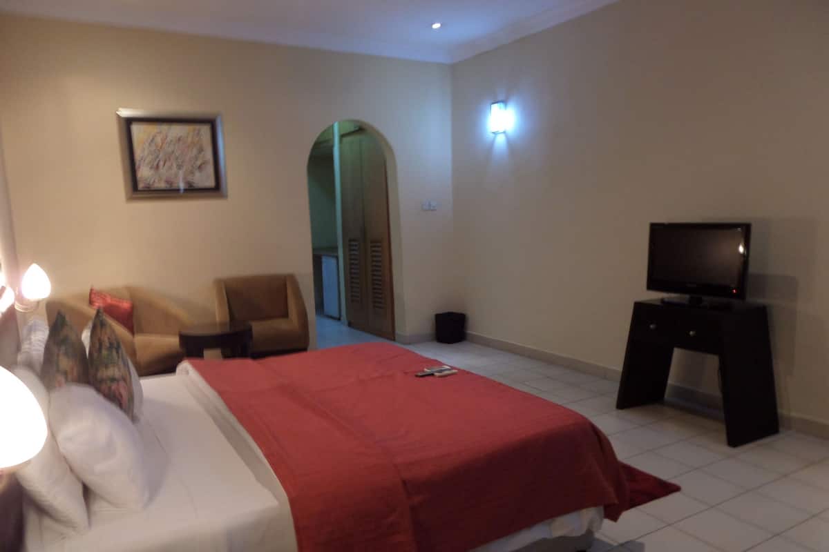 Deluxe Room (Royal) | Bar mini, meja, ruang kerja komputer riba, Wi-fi percuma