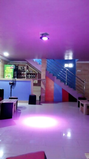 Bar (en la propiedad)