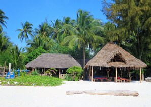 Exterior - Santa Maria Coral Park (Pongwe)