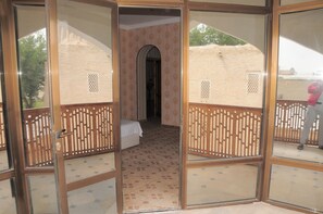 ห้องสแตนดาร์ดทริปเปิล | Wi-Fi ฟรี, ผ้าปูที่นอน