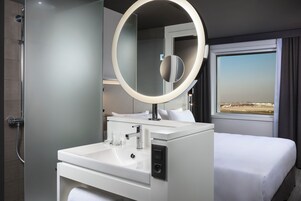 The Innside Room | 浴室 | 环保洗浴用品、毛巾、肥皂、洗发水