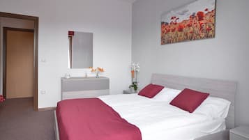 Superior-Dreibettzimmer | Italienische Bettbezüge von Frette, hochwertige Bettwaren