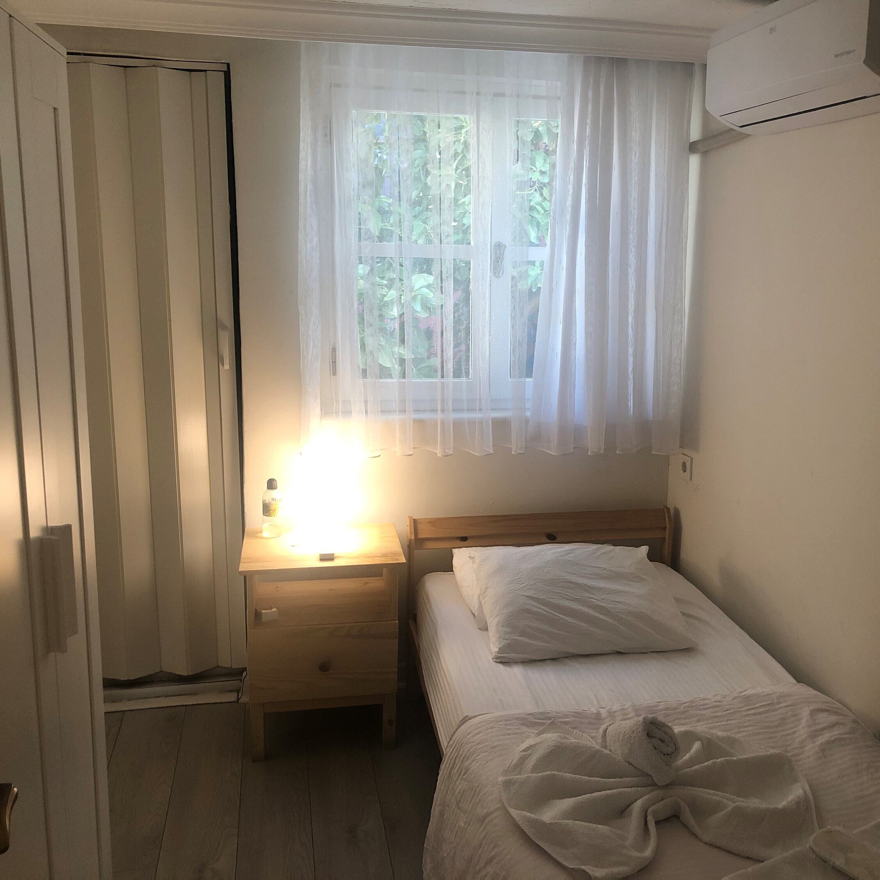 1 bedroom, premium bedding, minibar, blackout curtains