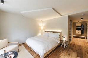 Familierom | 1 soverom, allergitestet sengetøy, minibar og safe på rommet