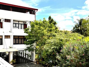 Deluxe Double Room | Terrace/patio