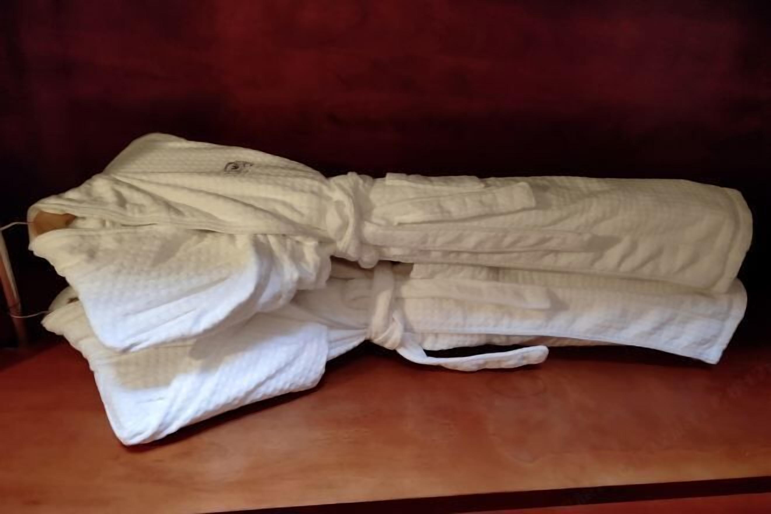 Children's dressing gowns