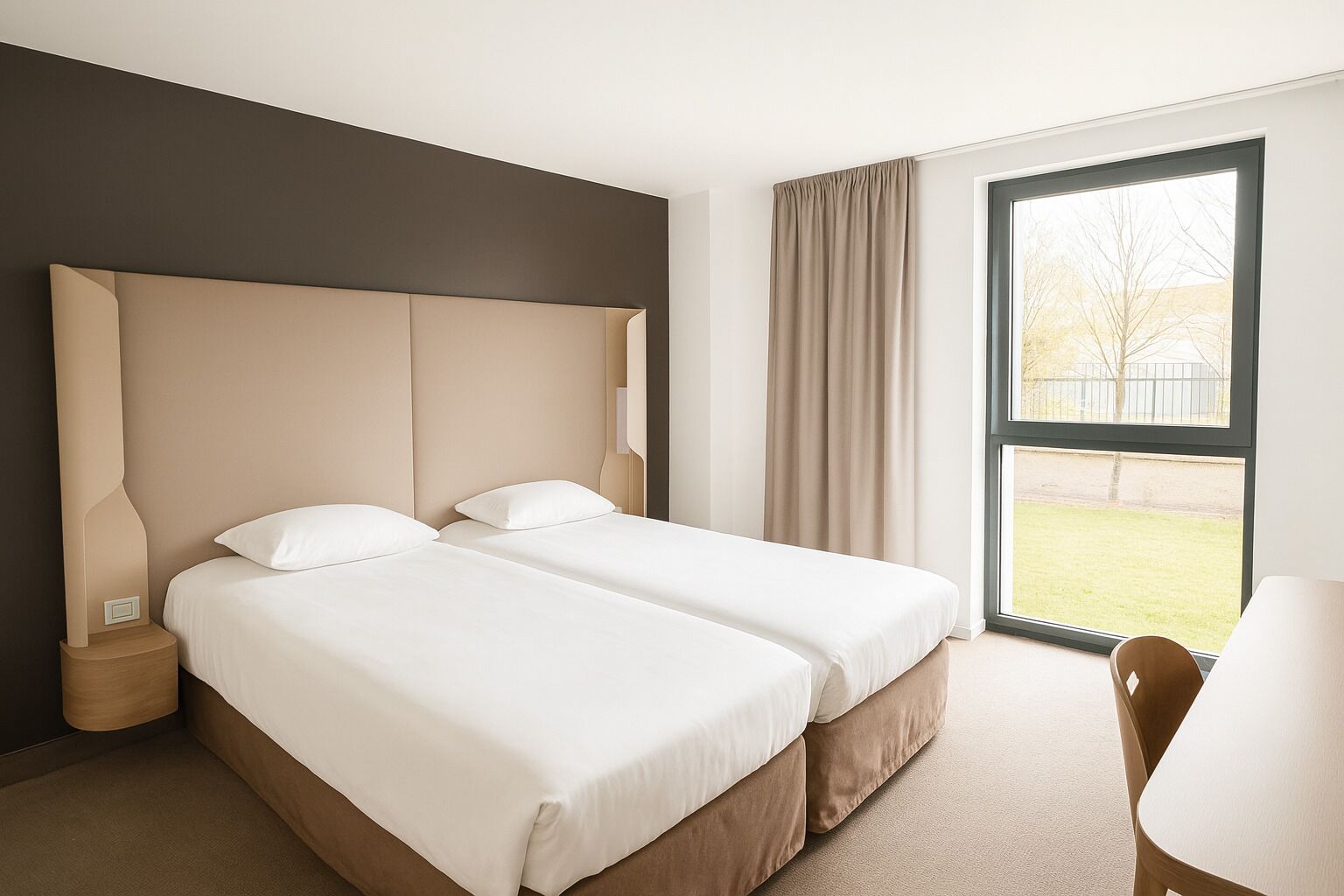 Chambre Standard, 2 lits une place | Ameublement personnalisé, bureau, rideaux occultants