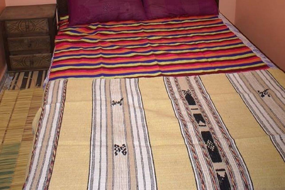 Rollaway beds, free WiFi, bed sheets