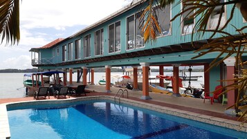 Outdoor pool, open 8:00 AM to 9:30 PM, sun loungers