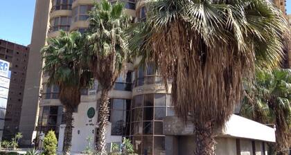 Sultan Cairo Nile Maadi