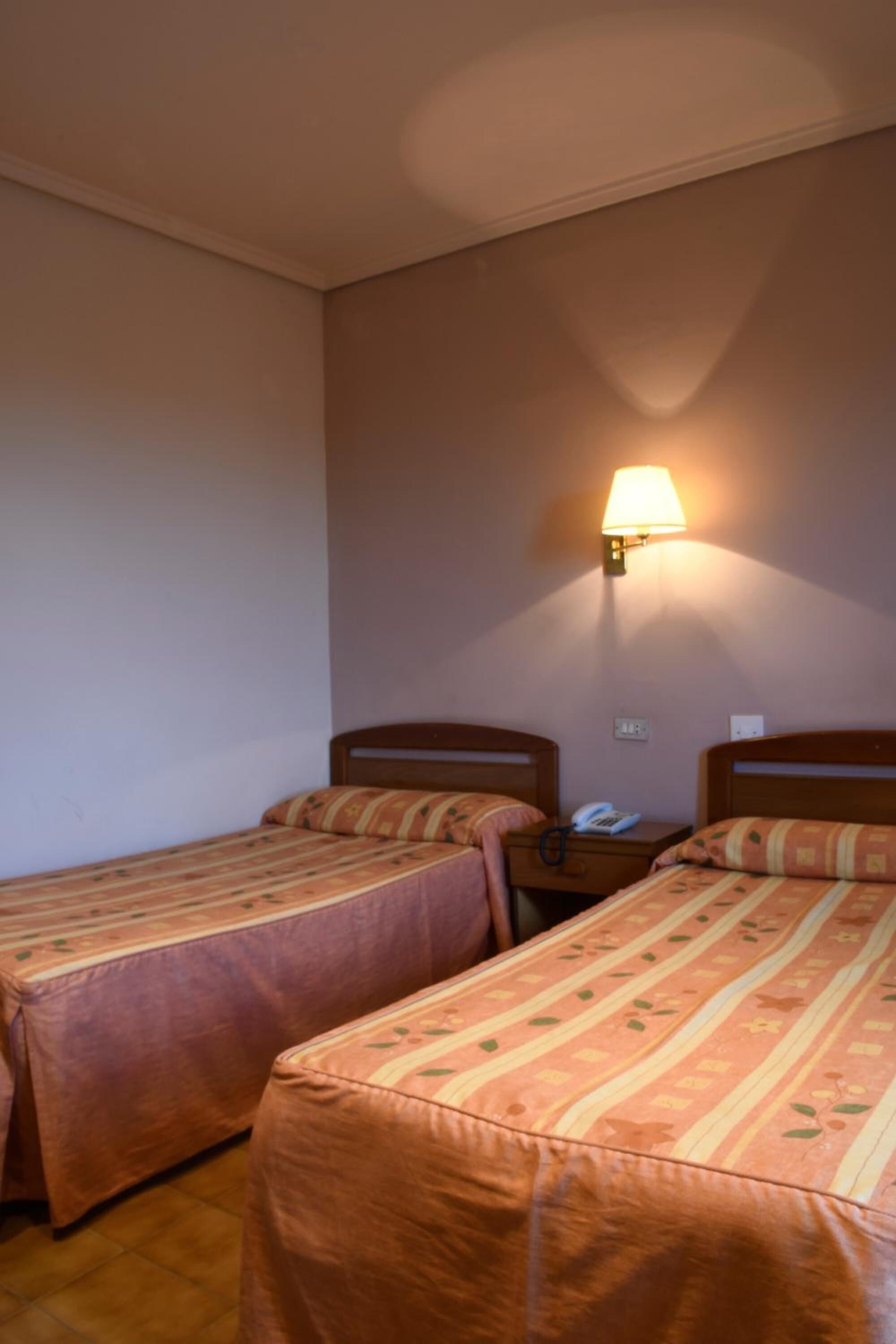 blackout curtains, free wifi, bed sheets