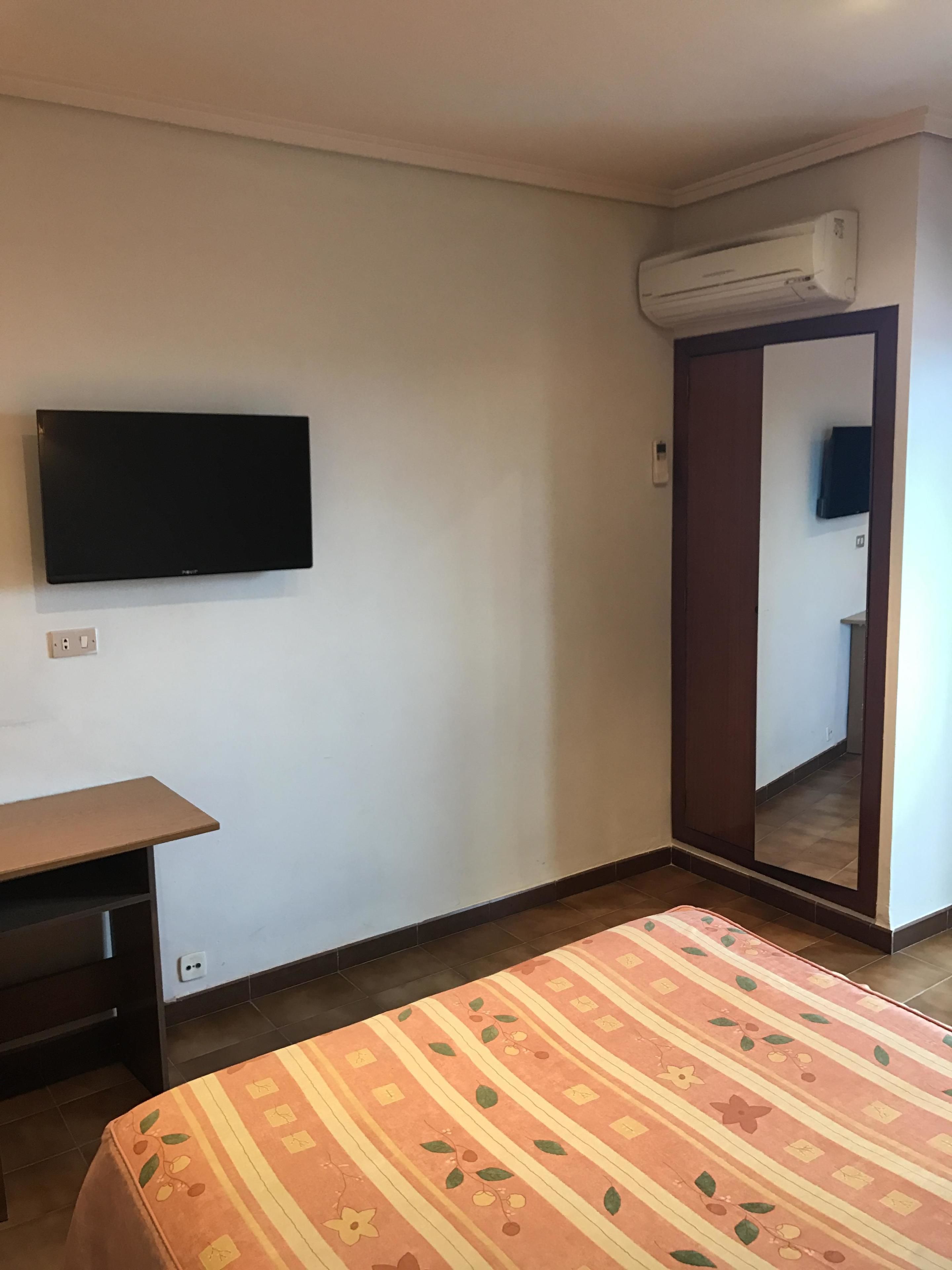 double room, 1 double bed | blackout curtains, free wifi, bed sheets