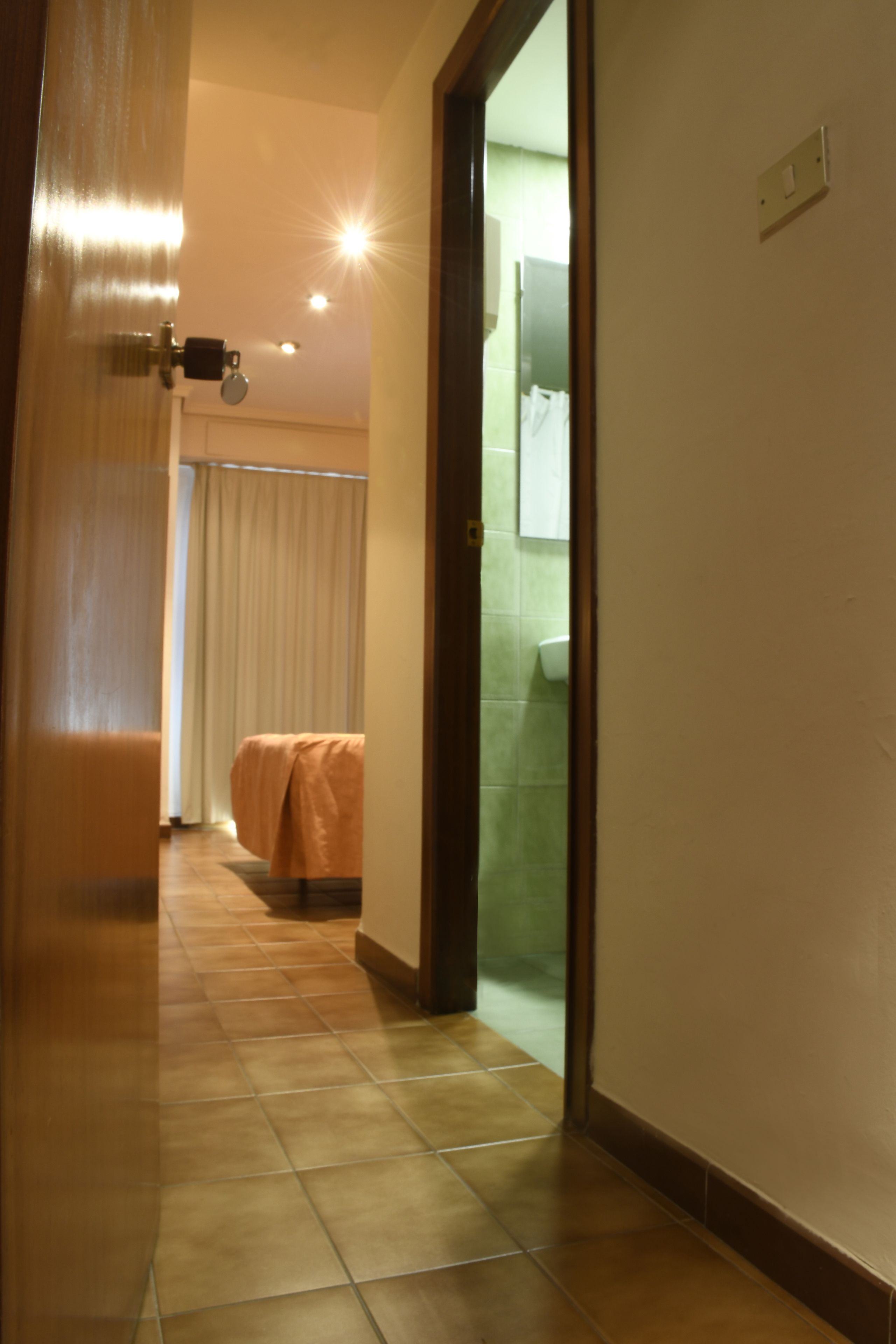 double room, 1 double bed | blackout curtains, free wifi, bed sheets