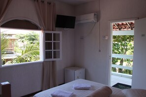 Standard-Doppelzimmer | Minibar, Verdunkelungsvorhänge, Bügeleisen/Bügelbrett