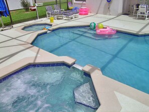 House, 6 Bedrooms | Outdoor pool