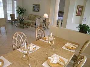 Talo, 5 makuuhuonetta | Oleskelualue