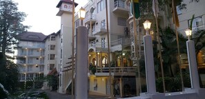 Entrada de la propiedad