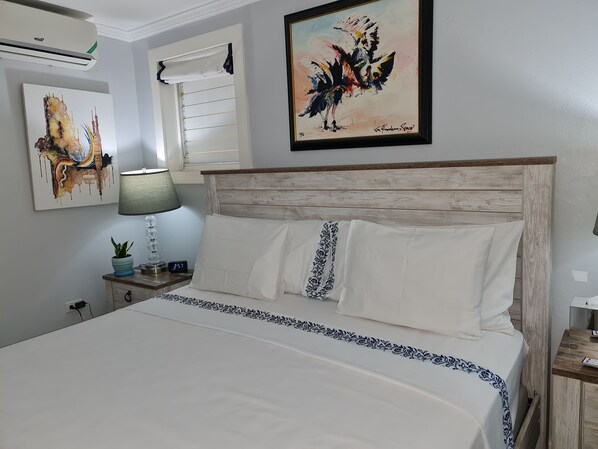 1 habitación, ropa de cama de alta calidad y cortinas blackout 