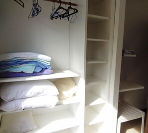 Exclusive-Haus, Mehrere Betten, Raucher | Zimmerausstattung