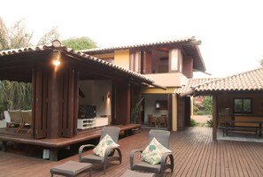Sundeck