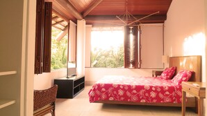 Exclusive House, Multiple Beds, Smoking | Free WiFi, bed sheets - Casa de Praia Acolhedora (Salvador)