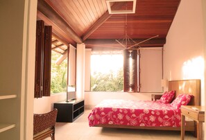 Exclusive House, Multiple Beds, Smoking | Free WiFi, bed sheets - Casa de Praia Acolhedora (Salvador)