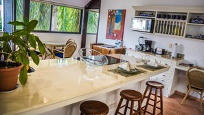 Fridge, microwave, oven, stovetop - Cozy one bedroom condo by BRIC at the Royal Palms (Playa del Carmen)