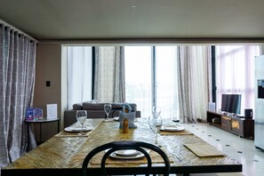 Dining - Absolutely Stunning Penthouse with 3 Bedrooms by BRIC Vacation Rentals (Playa del Carmen)