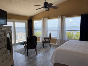 3 habitaciones, escritorio, tabla de planchar con plancha y wifi 