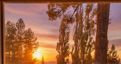 Beachfront 6BR Tahoe Retreat — Private Hot Tub, Kayaks & Stunning Lake Views