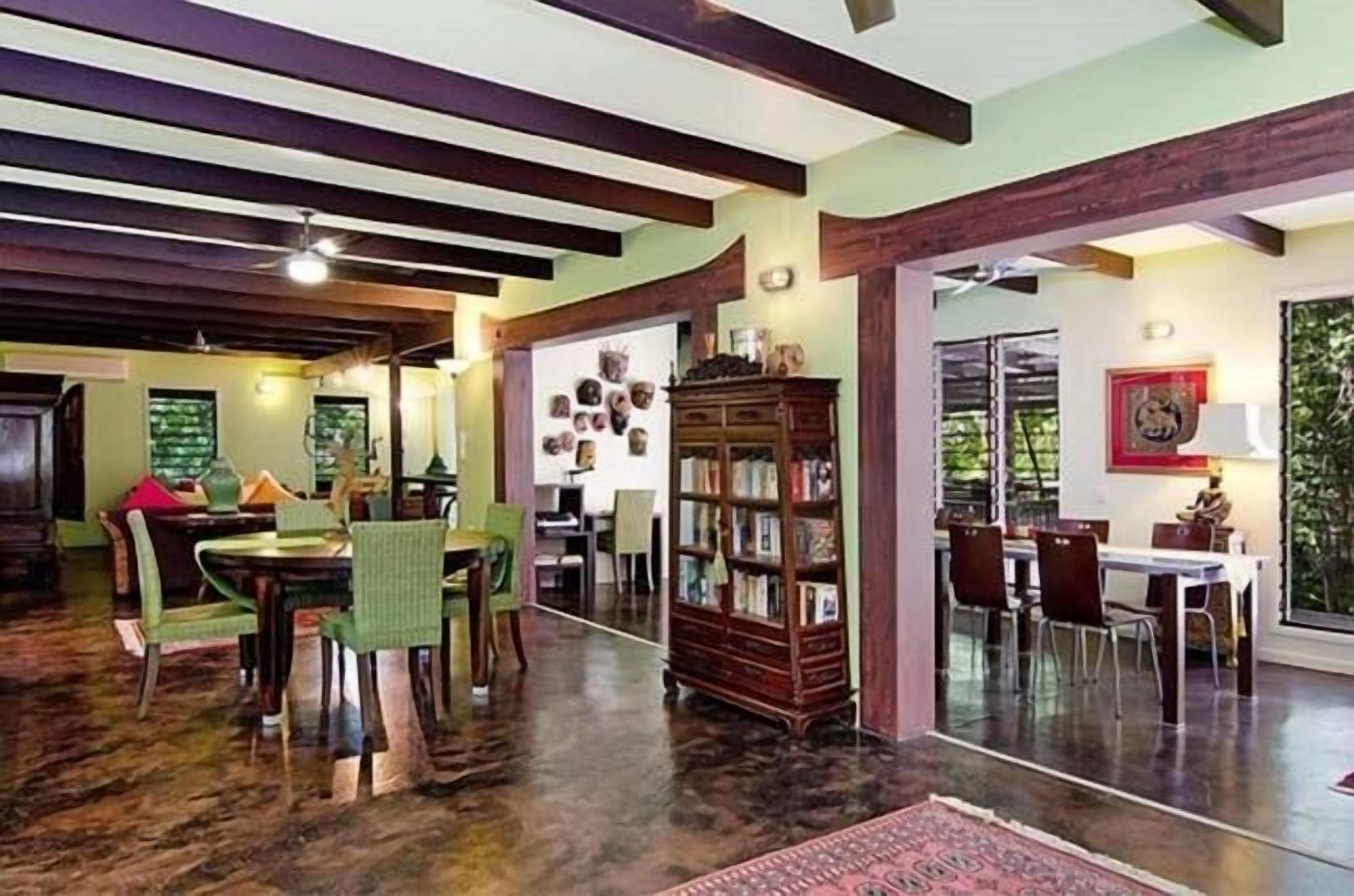 Celadon Holiday House @ PALM COVE — image 4