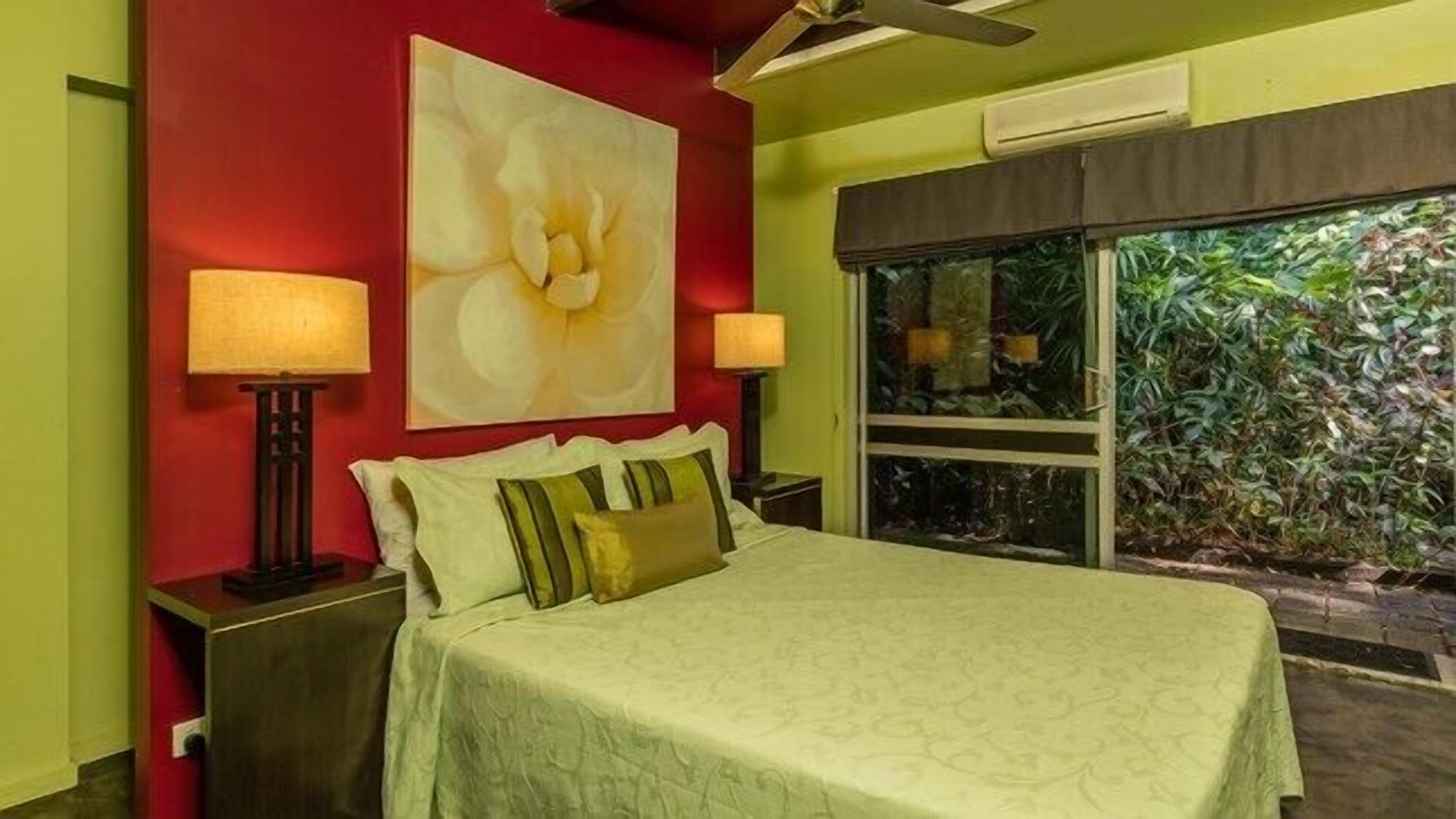 Celadon Holiday House @ PALM COVE — image 15