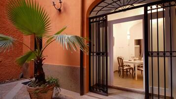 Enceinte de lâhĂ©bergement