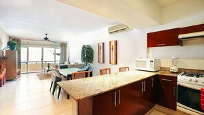 Fridge, microwave, oven, stovetop - Meridian by BRIC Vacations - 2 bedroom condo near Coco Beach! (Playa del Carmen)