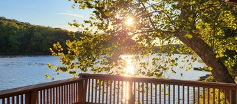 PROMO 5% WEEKLY AND 10% MONTHLY DISCOUNT!
Beautiful river in front of home