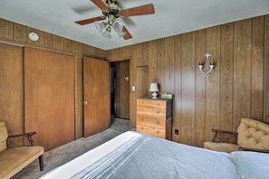 4 soverom, strykejern/-brett og sengetøy