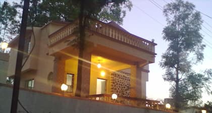 Uthyrningsbungalow i Panchgani