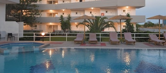 Evita Bay