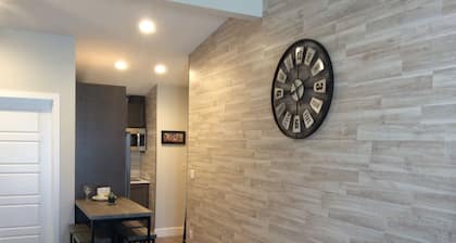Chic Denver Tech -studio