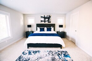 6 bedrooms, memory-foam beds, desk, iron/ironing board