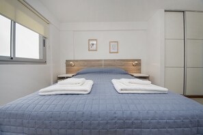 Apartment, Multiple Beds, Non Smoking | Iron/ironing board, free WiFi, bed sheets - A16 Ituzaingo Apartment (Córdoba)