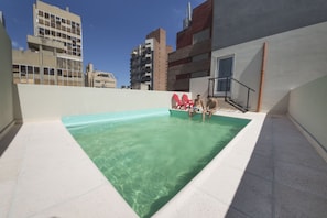 Seasonal outdoor pool - A16 Ituzaingo Apartment (Córdoba)