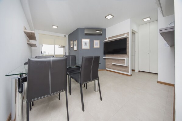 Apartment, Multiple Beds, Non Smoking | Living area | 32-inch LED TV with cable channels, TV - A16 Ituzaingo Apartment (Córdoba)