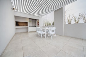 Leilighet, 1 queensize-seng, ikke-røyk | Terrasse/patio