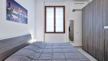 1 Schlafzimmer, schallisolierte Zimmer, Bügeleisen/Bügelbrett
