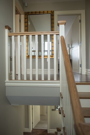 Interior - Luxury 4 Bedroom House 5mins walk to Killarney Town Centre (Killarney)