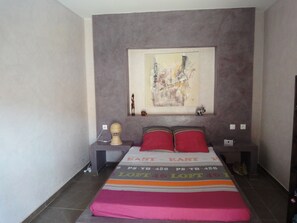 4 bedrooms