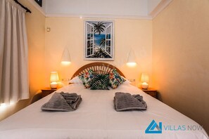 3 slaapkamers, een kluis op de kamer, een strijkplank/strijkijzer