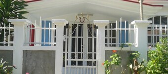 Villa Fleurie : Belle Maison ensoleillée