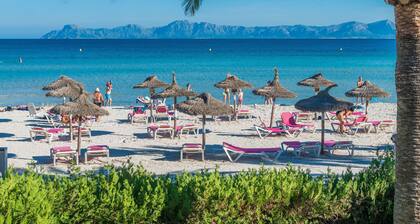 BON ESTAR - Apartment with sea views in Port d'alcúdia. Free WiFi